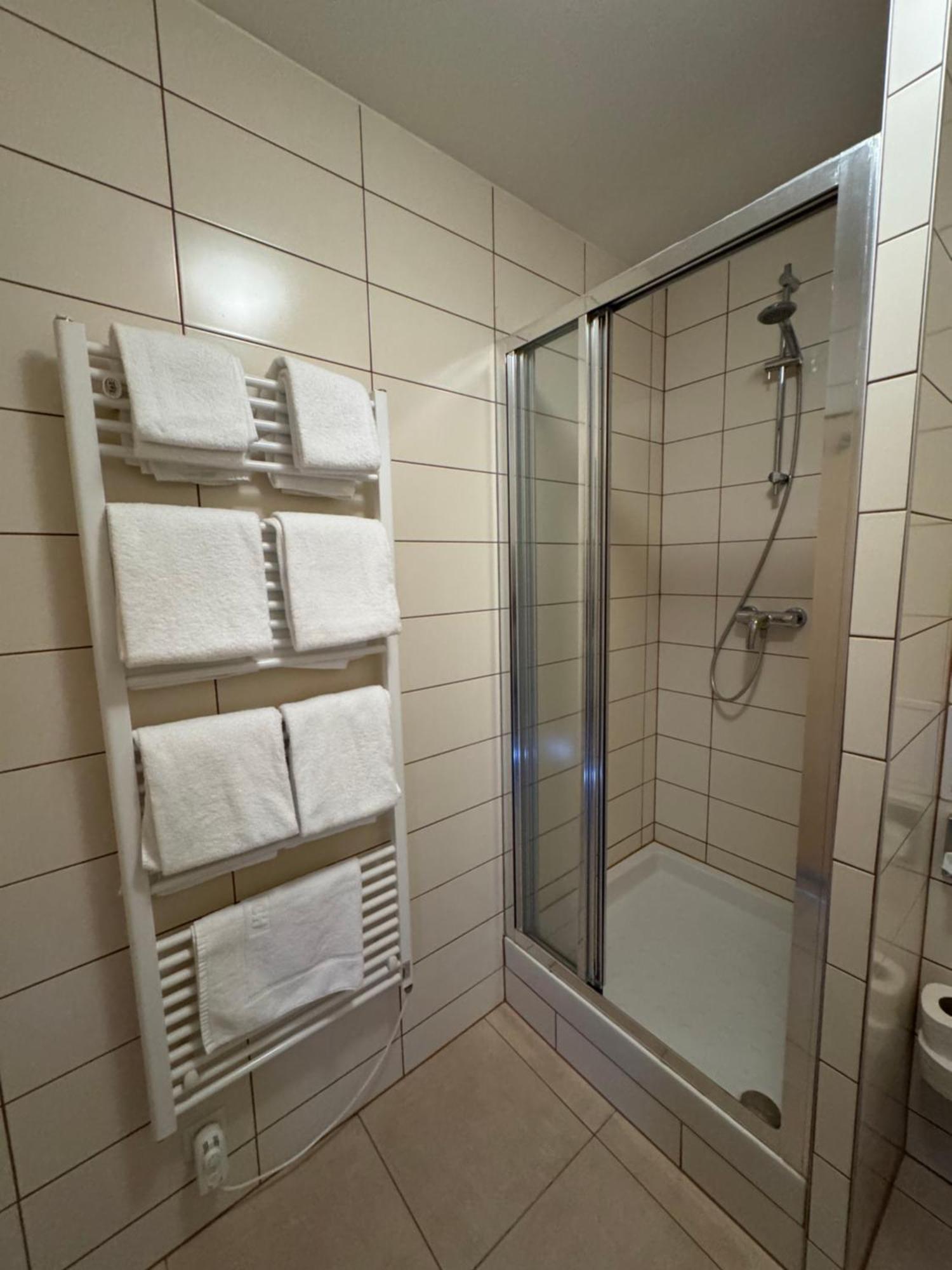 Sport Hotel Sletiste Kladno Extérieur photo