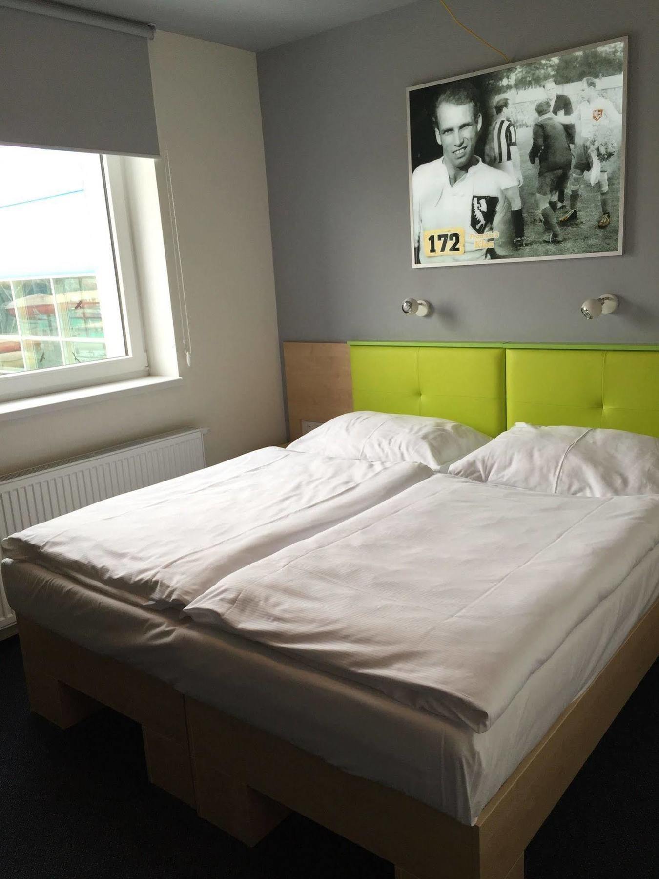 Sport Hotel Sletiste Kladno Extérieur photo